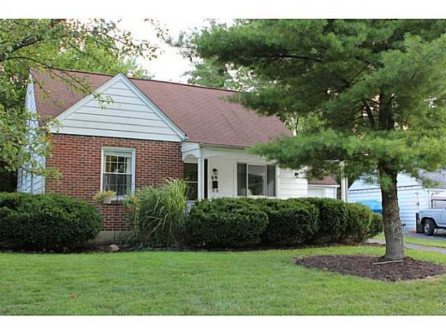 69 Sharon Springs Drive, Worthington, OH 43085