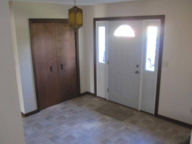 Reynoldsburg, OH 43068,7014 White Butterfly Lane