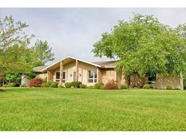 New Albany, OH 43054,7625 Pine Ridge Court