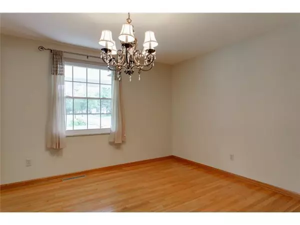 Worthington, OH 43085,461 Lambourne Avenue