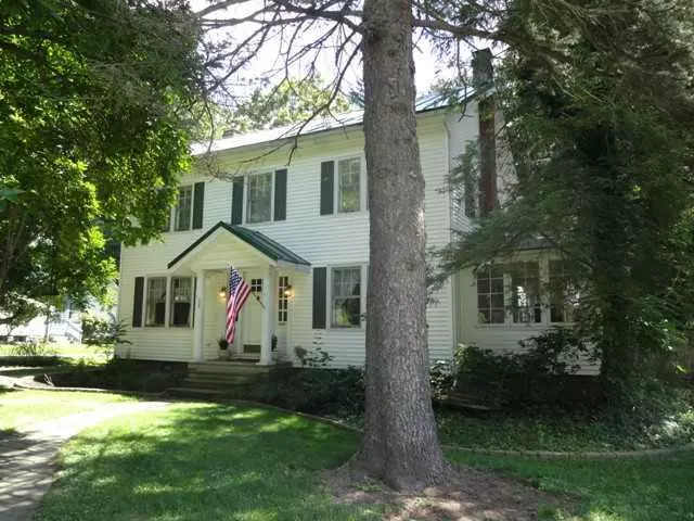 Granville, OH 43023,338 N Pearl Street