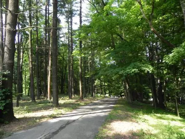 Granville, OH 43023,1553 Welsh Hills Road