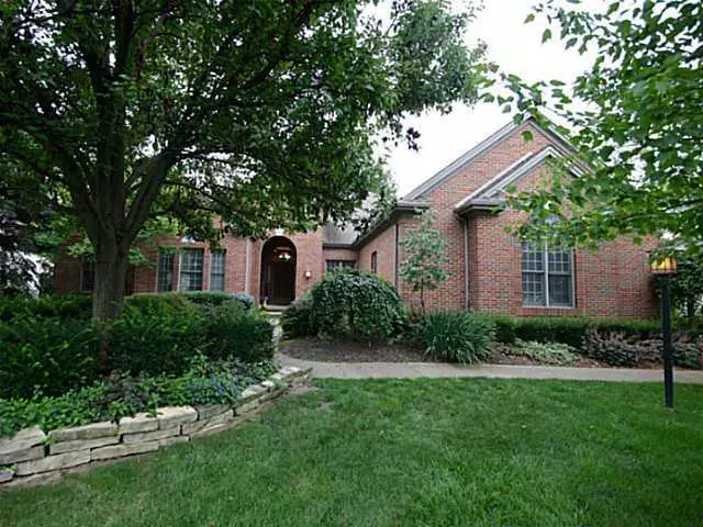 Hilliard, OH 43026,5833 Heritage Lakes Drive