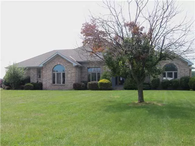 7717 NW Spring Mill Drive, Canal Winchester, OH 43110