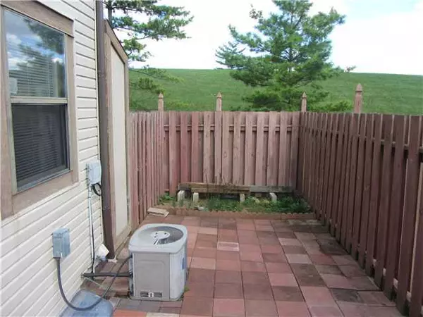 Worthington, OH 43085,719 Michael View Court #83