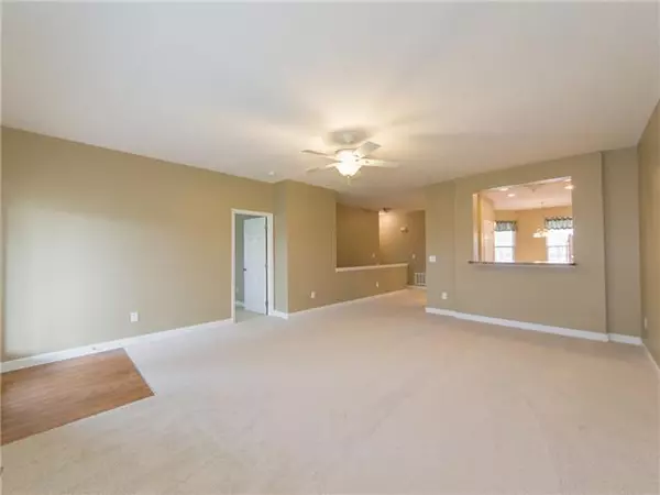 Westerville, OH 43081,6364 Portrait Circle #102