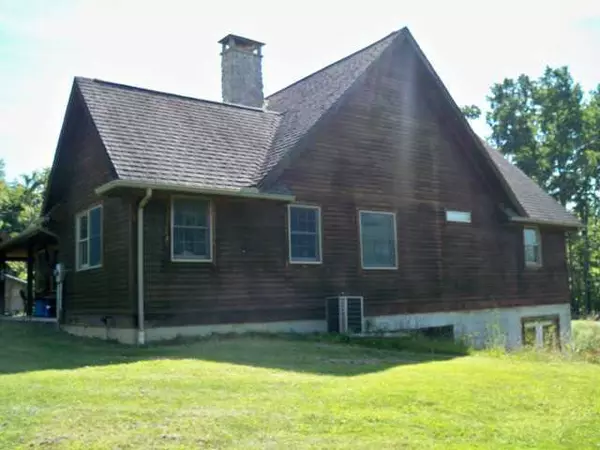 Walhonding, OH 43843,32400 County Road 92