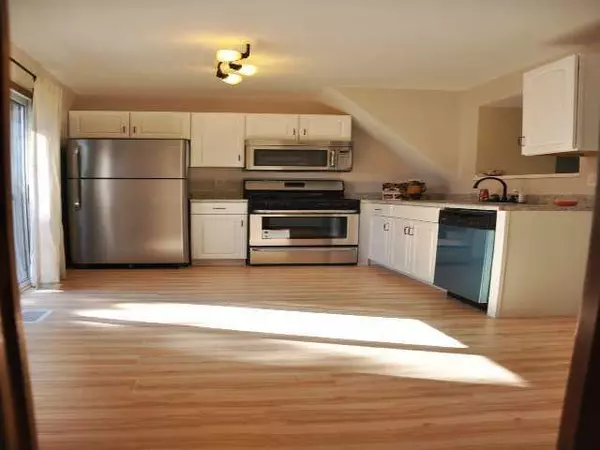Worthington, OH 43085,867 Pine Way Drive