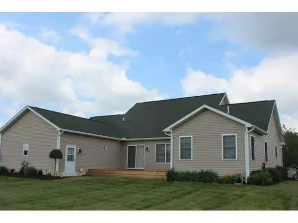 Thornville, OH 43076,13804 Crescent Cove Avenue