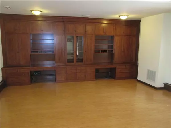 Granville, OH 43023,79 Briarwood Drive