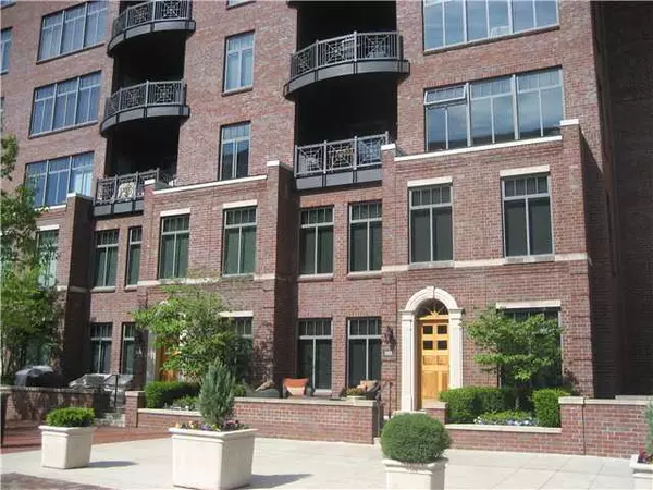 251 Daniel Burnham Square #305, Columbus, OH 43215