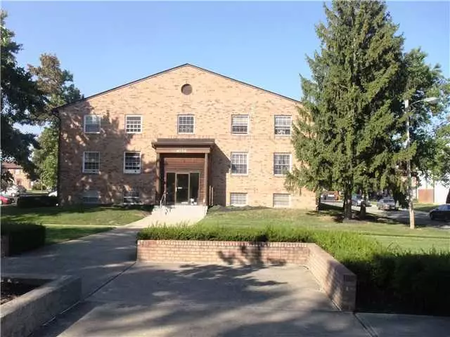 Columbus, OH 43228,4714 Tarryton Court #20-1k