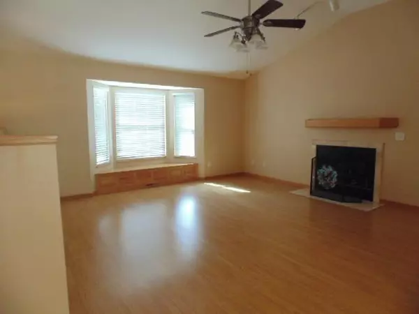 Howard, OH 43028,454 Greenlawn Drive