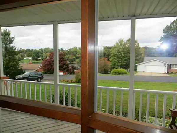 Thornville, OH 43076,382 Deer Trail Drive