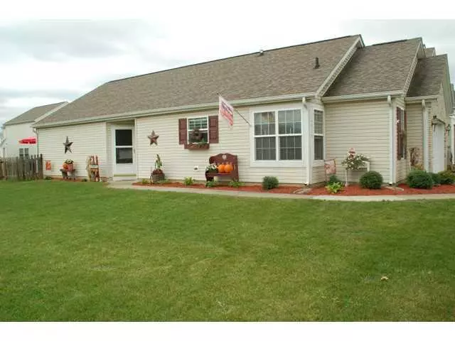 6851 Spring Bloom Drive, Canal Winchester, OH 43110