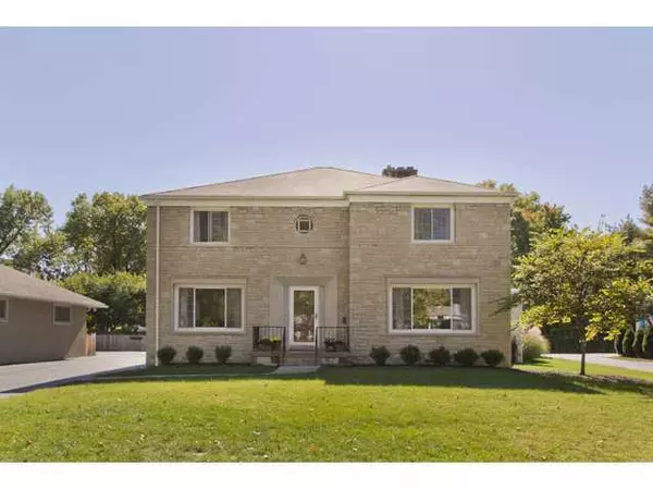 2721 Bryden Road, Bexley, OH 43209