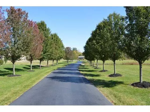 Plain City, OH 43064,9935 Ketch Road