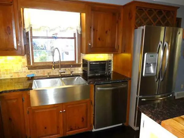 Granville, OH 43023,19 Beechtree Lane