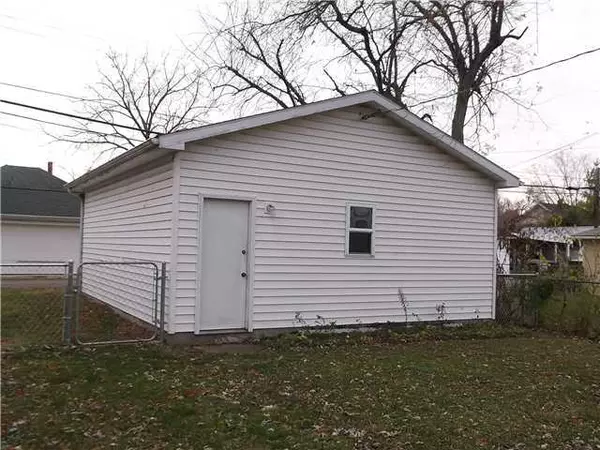 Washington Court House, OH 43160,523 E Temple Street