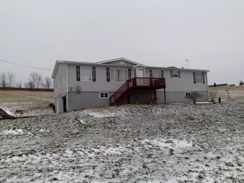 16254 Township Road 389, Frazeysburg, OH 43822