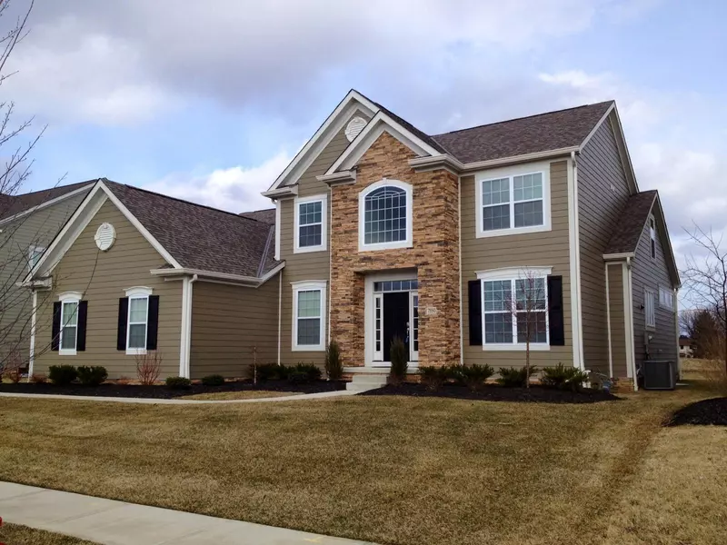 7550 Skarlocken Green, New Albany, OH 43054