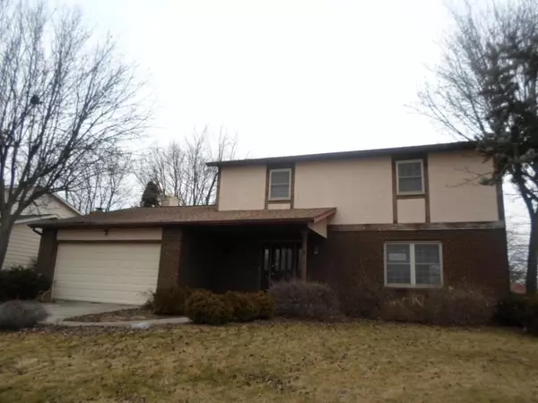 2742 Woodgrove Drive, Grove City, OH 43123