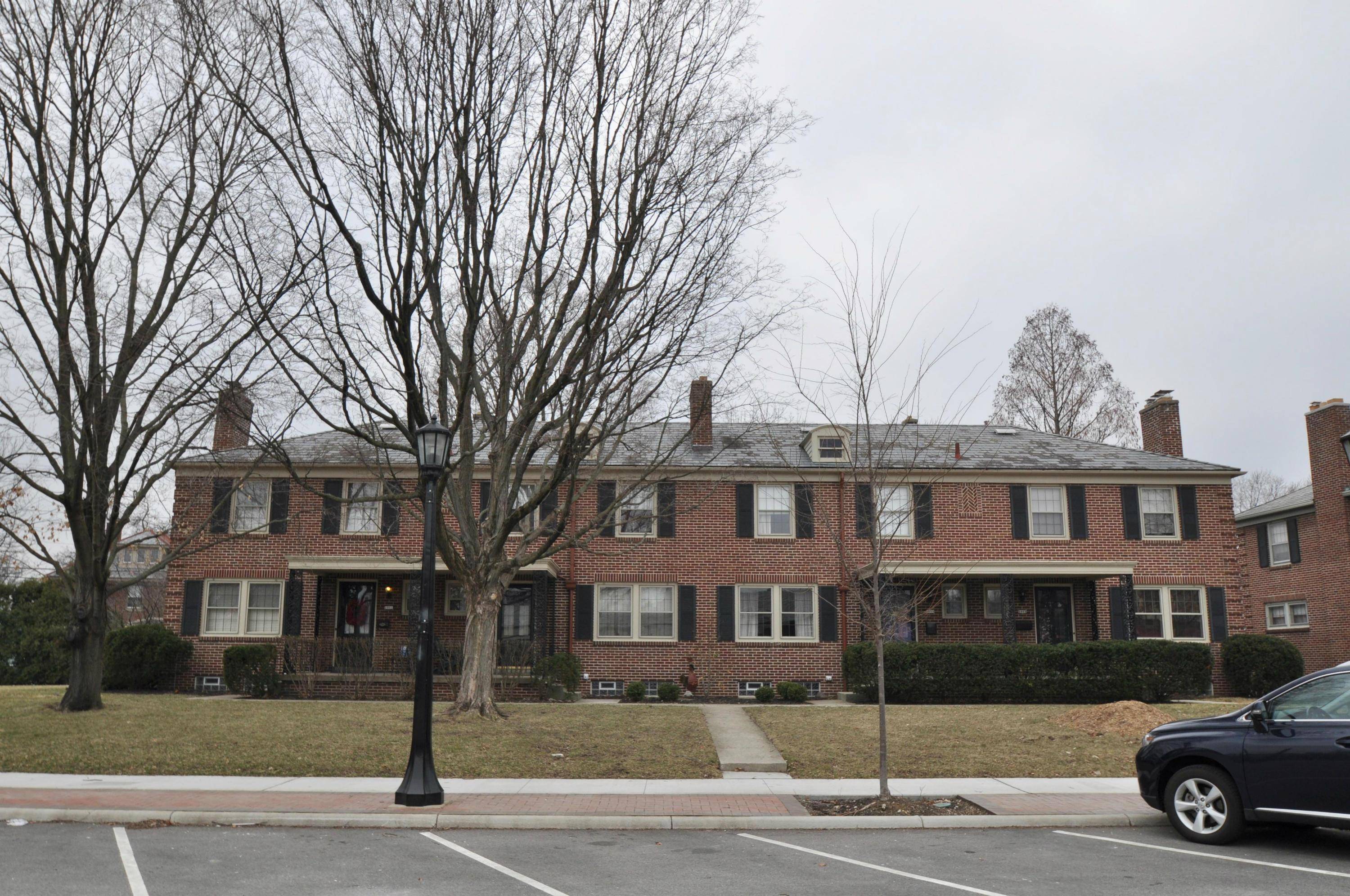 2063 Arlington Avenue, Columbus, OH 43221