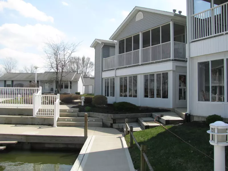 7478 Dunns Pond Circle, Russells Point, OH 43348