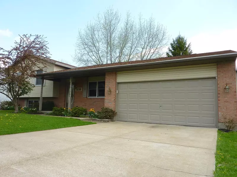 1538 INDEPENDENCE Drive, Newark, OH 43055