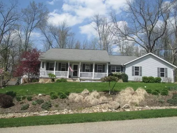 451 Highland Hills Circle, Howard, OH 43028