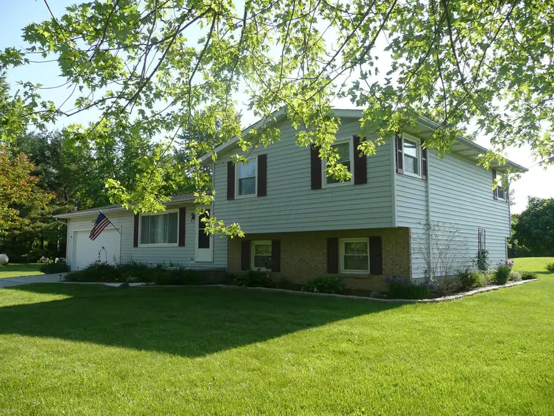 6867 Calhoun Road, Ostrander, OH 43061