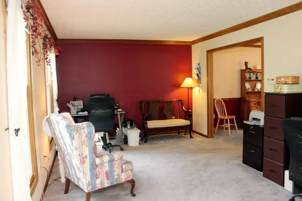 Hilliard, OH 43026,5695 ELM GROVE Court