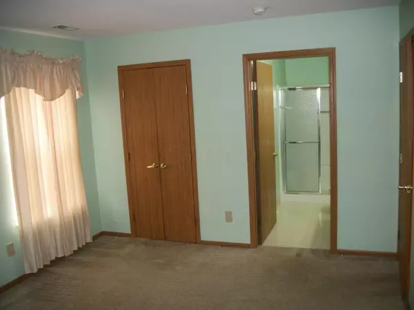 Reynoldsburg, OH 43068,8641 Victoria Meadow Lane