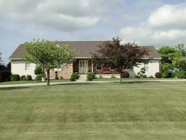 4380 Arrowhead Drive, Carroll, OH 43112