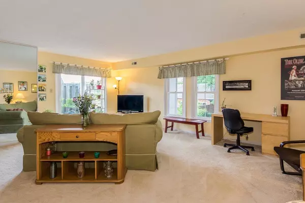 Upper Arlington, OH 43220,1535 Lafayette Drive #Unit B