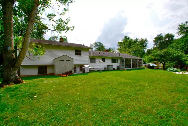 Worthington, OH 43085,242 Sanbridge Circle