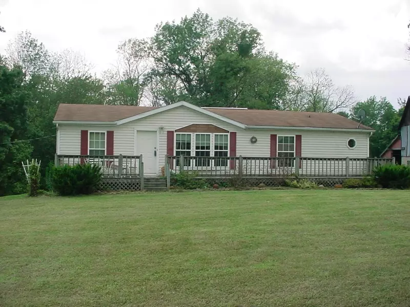 5823 Castle Road, Alexandria, OH 43001