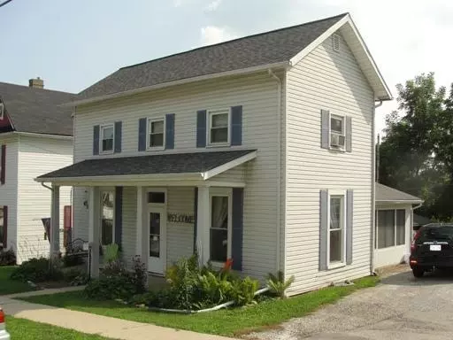 123 WALNUT Street, Mechanicsburg, OH 43044