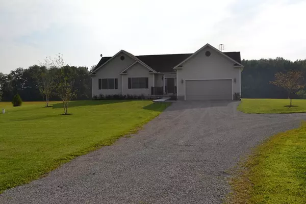 33450 W Mansfield Mount Victor Road, West Mansfield, OH 43358