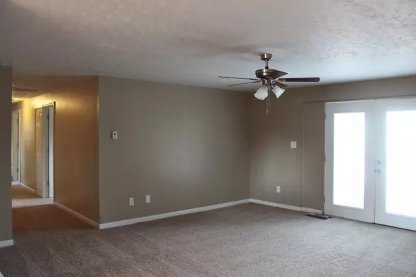 Reynoldsburg, OH 43068,1716 Pickering Drive