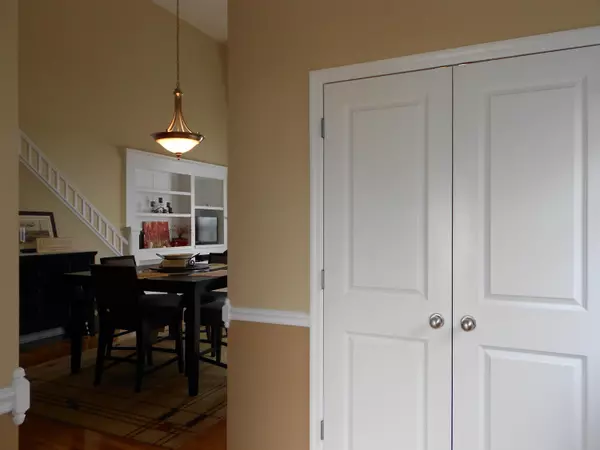 Reynoldsburg, OH 43068,2461 Craftsman Circle