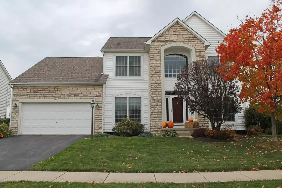 7388 Fairfield Lakes Drive, Powell, OH 43065