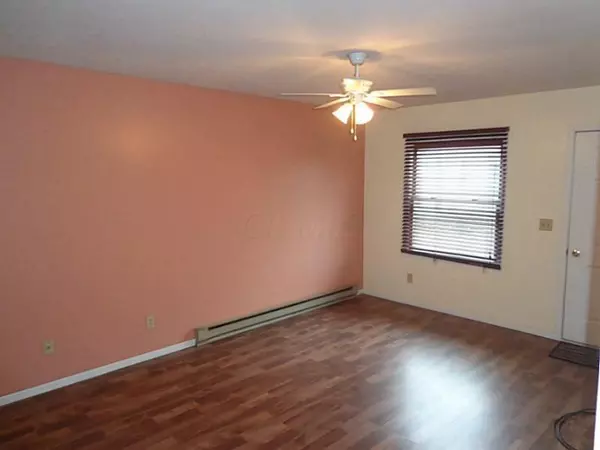 Urbana, OH 43078,413 Storms Avenue