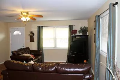 London, OH 43140,245 E Park Avenue