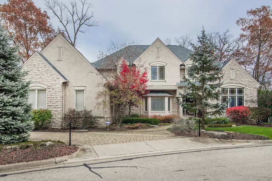 5070 Slate Run Woods Court, Upper Arlington, OH 43220