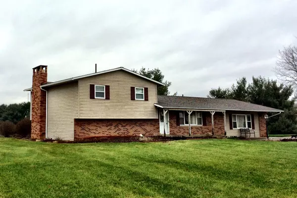 2059 Refugee Road, Hebron, OH 43025