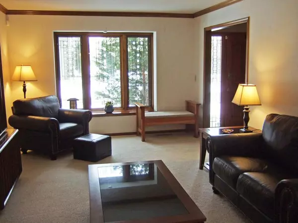 Worthington, OH 43085,6920 Perry Drive