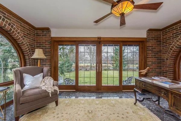 Upper Arlington, OH 43212,1753 Bedford Road