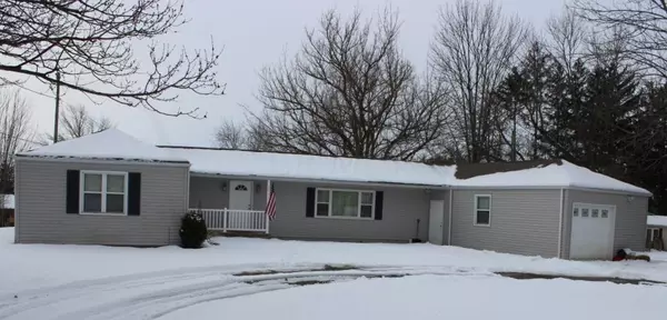 2715 Summit Street, Millersport, OH 43046