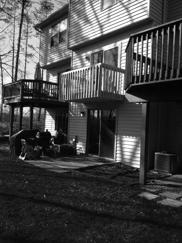 275 Foxtrail Place, Westerville, OH 43081